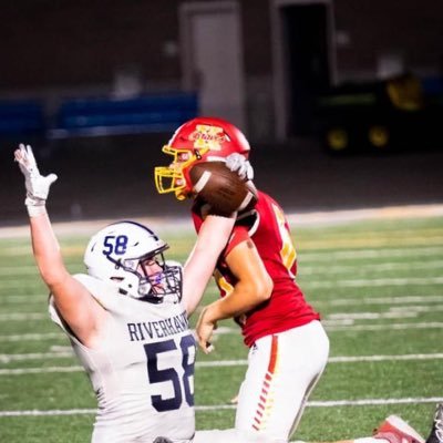 Chiawana High School C/O 2024 MCC 1st Team All Conf Defensive End 6’3 260lbs | wrestling 2x district & regional champ🥇3rd at 4A state | shot-put and discus