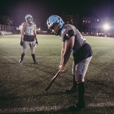 6’1 220 LB/EDGE RUSHER ‘23 @ Canarsie High School 3.0 gpa