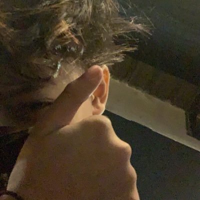 atoa por aqui nessa bomba so vendo a vida dos outros mesmo💭💭