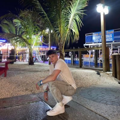 mcgraw_logan's profile picture. #God1st | Retired Athlete.