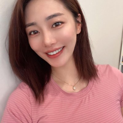 LUKJHG1's profile picture. 