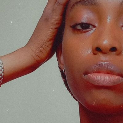 AzukaemeR's profile picture. Nigerian 🇳🇬 // 
Poet // 
B.Nsc, RN, RM, R.Phn 😌