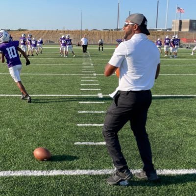 RobP__'s profile picture. They dont love you til its too late #LongLiveHoop #FlyHighAHawk #RipLittleBrother