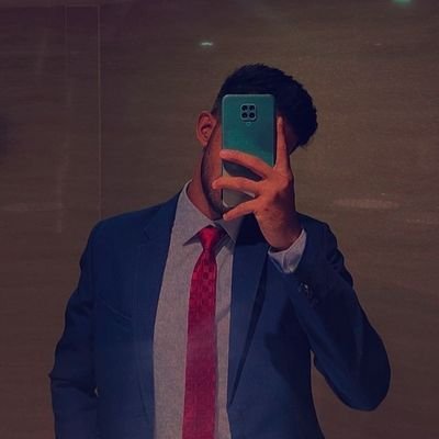 ahmxd_ll's profile picture. just here to be the random tweeter👀