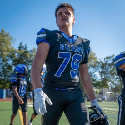 OL @ American River College - 2023 HS Graduate