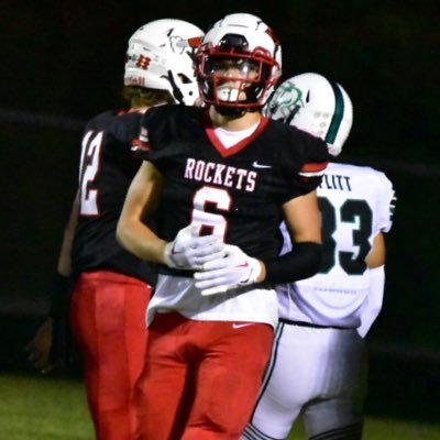 LentzEverett's profile picture. 6’5 205lbs Wr/TE 4.6 40