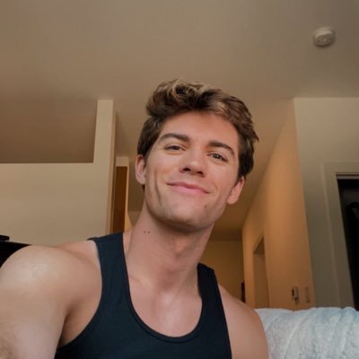 just a fan account for @jordandoww. | he/him/his.