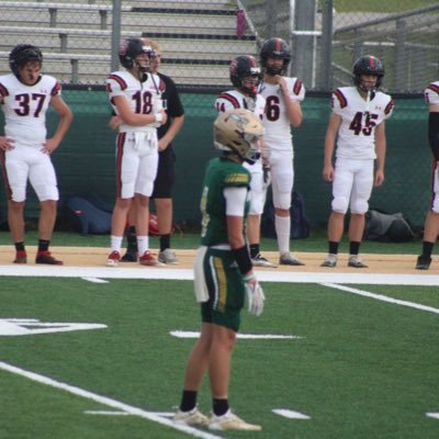 Class of 25 || RB\ATH || 3.0 GPA || #4 || 5’9 148 || Poplarville HS (Ms) ||