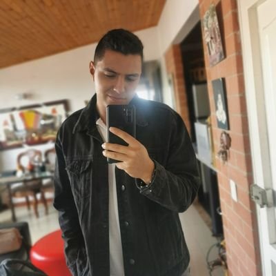 DilanSantos_CAN's profile picture. 