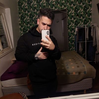 23