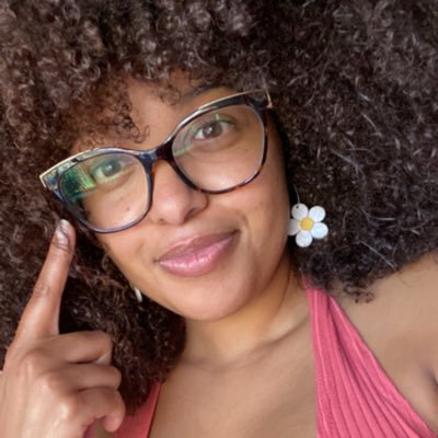 writer| Disabled♿️| Intersectional or it ain’t shit | Dancer| Psoriatic Arthritis|Spondyloarthritis|#babewithamobileaid #spoonie