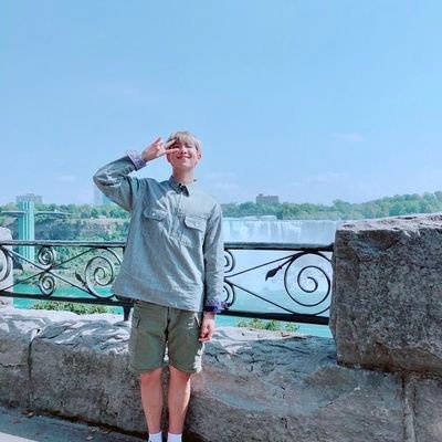 🇨🇵🇯🇲🏳️🌈 ~~ 2001 baby ~~ D2 Médecine CLF
~~ Anatomy hater
💜 Proud ARMY 💜 Jimin ult and OT7 biased ~~ 19.10.2018 & 08.06.2019