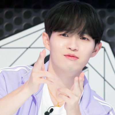 김재환을 무지무지 좋아하고 항상 궁금한 대학생 윈드🐌🍃 EMPTY DREAM 컴백과 윈드 4기 모집을 기다리는 중💓🌹김재환만 좋아해요❤️‍🔥