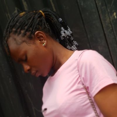 Hannie82299872's profile picture. 