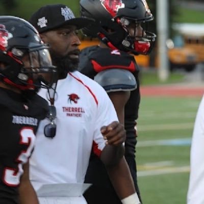 Official Twitter of Vincent Bridges|Therrell High Wr Coach| Former Professional Arena Football Player|Athlete #MrArenaFootball #Blessed #NavyVet