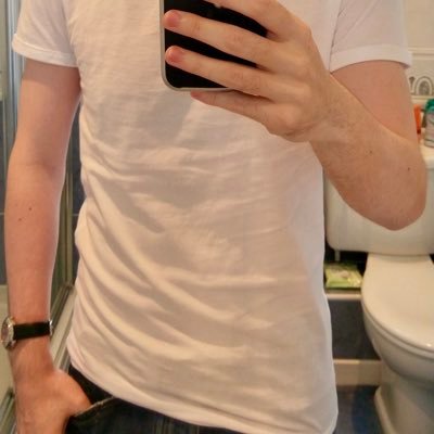 Inferior fag with a tiny dick, locked in an even smaller cage. Few to no limits. Love all kinks.