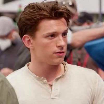 Tom Holland is the best Spider-Man ♥️ •he/him 🏳️‍🌈