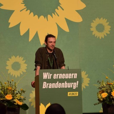 24 | Student | er/he | Cottbus/Berlin | @GJCottbus | Kreisvorsitz B90/Die Grünen Cottbus | 🇪🇺 💚 🇭🇰