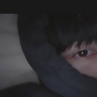 y (@yzx_x77) Twitter profile photo