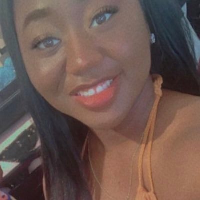 KCBradley_'s profile picture. ER Nurse | Investor | Global Impact Loading.. Instagram | @Kieyunachante