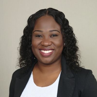 #Caribbeangirl🇩🇲| MS4 @rossmedschool #gensurgmatch2023 | Chair of the @womensurgeons National Medical Student Committee