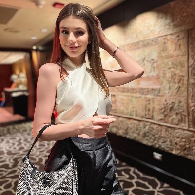 dkfksal2745's profile picture. travel, libertarianism. Crypto enthusiast.