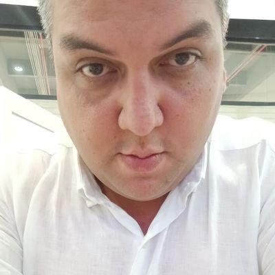 Dios es más grande que un palo e coco.