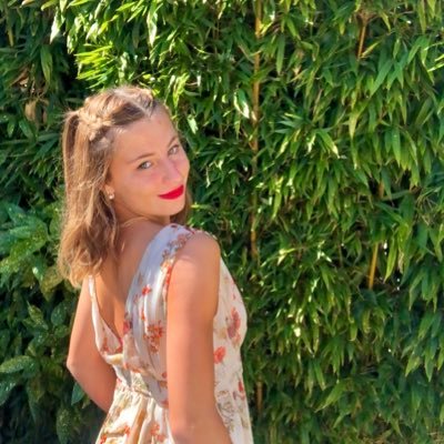 El encanto se revela donde no todo se dice✨