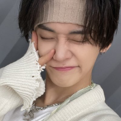 lonelyboygyu's profile picture. johnny’s personal chef 🥞