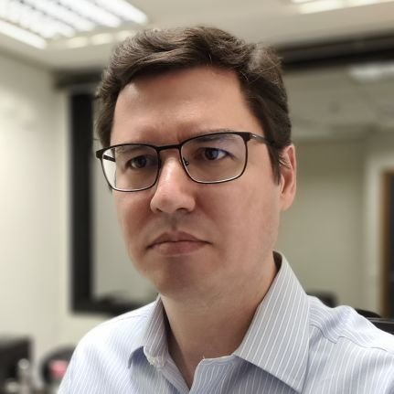 hnrq_cstr's profile picture. Professor de finanças @EconomiaGV, pesquisador visitante @Columbia, DSc. @feausp, co-criador do #finance_br, #rstats