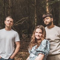 Alfi (@alfi_band) 's Twitter Profile