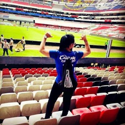 Mujer genuina, fan del talento, la inteligencia, buen humor y la generosidad; poco tolerante; mi amor, mi lealtad para Dios y mi la familia. Fan de CruzAzul ❤️