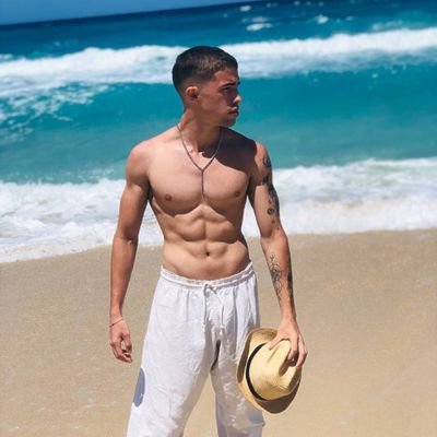 Welcome 😌👌
Insta patrick_conk 🖤⛓️
Cuban 🌴🔥