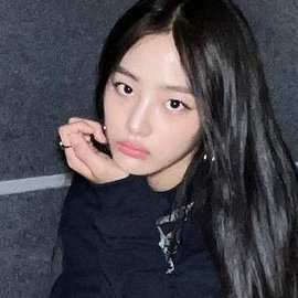 ⌗𝐑𝐎𝐋𝐄𝐏𝐋𝐀𝐘 ― ❀ youthful lady with a fresh visual equals an oasis, dominating the new generation with her companions called NewJeans, Minji. (2004)
