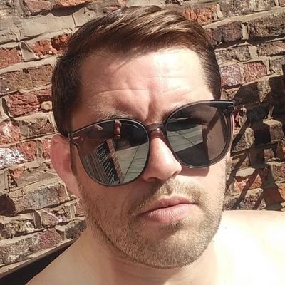ChrisBr40101376's profile picture. 