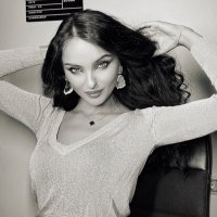 Nicole Jenes 🍉🕊️(@NicoleJenes1) 's Twitter Profile Photo