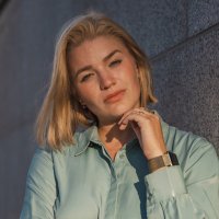 Julia Klann (@journaljulia) Twitter profile photo