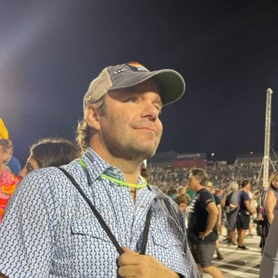 harryhood717's profile picture. Girl Dad, Live music, Wannabe baker  ~  ❤️ The Phish from VT, Campfires, friends, Funk 🎼, Dancing 🕺🏼 5 song 2nd Set…Header 📸: MSG 12/30/19 @aznpix