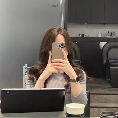 pomu_pomu_to's profile picture. 🔍よりの箱推し/20↑