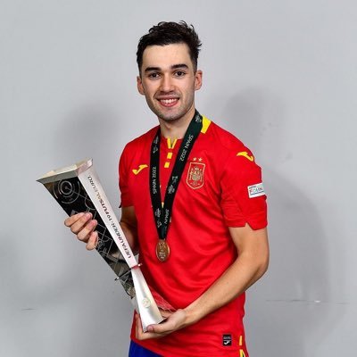 Ion_cervi's profile picture. Jugador de fútbol sala Internacional @sefutbol🇪🇸 Campeón de Europa Sub-19🏆🇪🇺