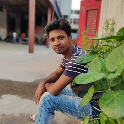 ভালোবাসার জন্য একটি সুন্দর মনই যথেষ্ট অন্য কিছু প্রয়োজন হয় না