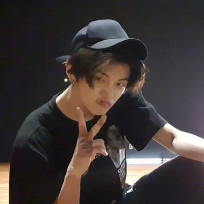 sb to unfollow dm for new account god bless lmao