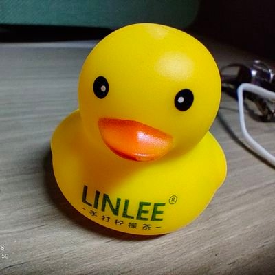 junliu2003's profile picture. 短丝狂魔  纯分享