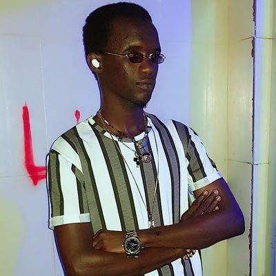 thiawabdouaziz4's profile picture. Merci