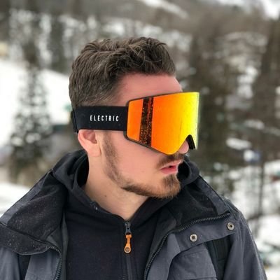 boomerangblom's profile picture. Passion for music and cameras