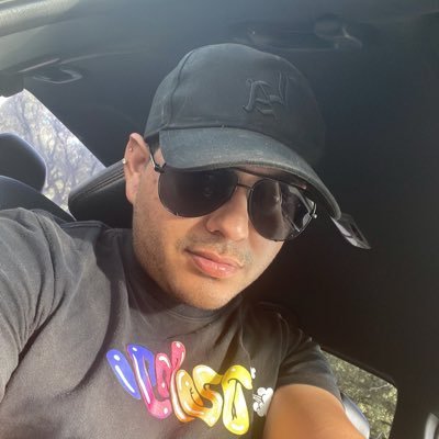 XChristian02's profile picture. 