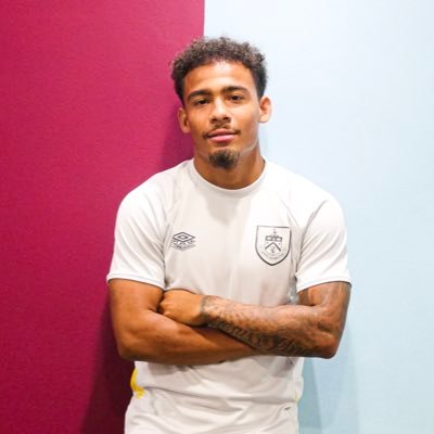 Footballer, Instagram marcellewis10