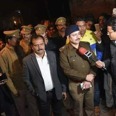 ! एक डरा हुआ पत्रकार ,लोकतंत्र में मरा हुआ नागरिक पैदा करता है !