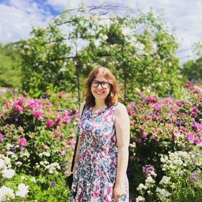 At work: @NIHRresearch funded Doctoral Fellow @leedsmedhealth @universityleeds.  Outside work: reading, travelling, theatre. She/her 🏳️‍🌈