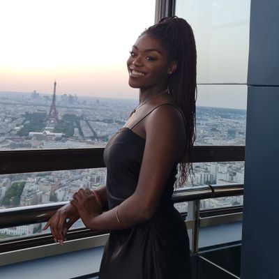 JohannaBlgo's profile picture. Assistante communication cosmétique 
🎓@EFAP @MBADMB #digitalmarketing #communication #MBADMB